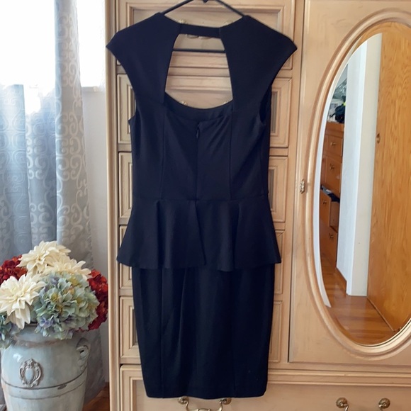 Bebe Bodycon Peplum Dress - Picture 5 of 8